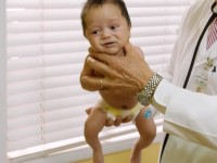 La méthode miracle d’un pédiatre pour calmer un bébé qui pleure