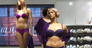 mannequin-avec-formes-realistes