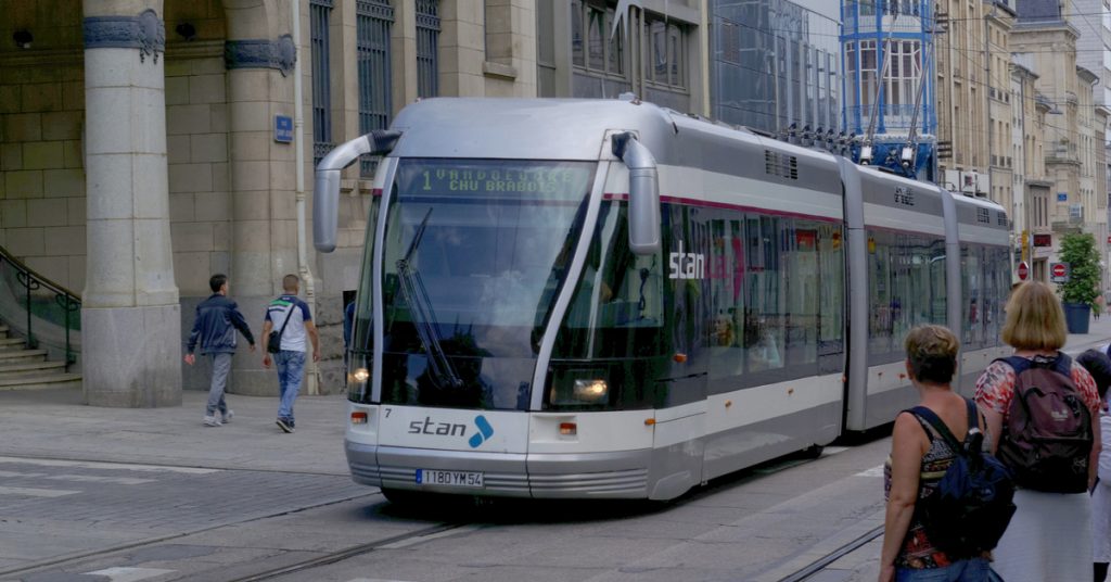 mord-testicule-tram-nancy