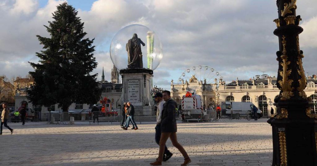 place-stanislas-boule-a-neige-2019