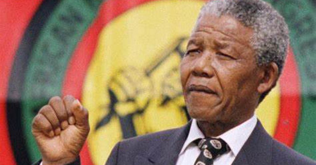 nelson-mandela-libre-30-ans