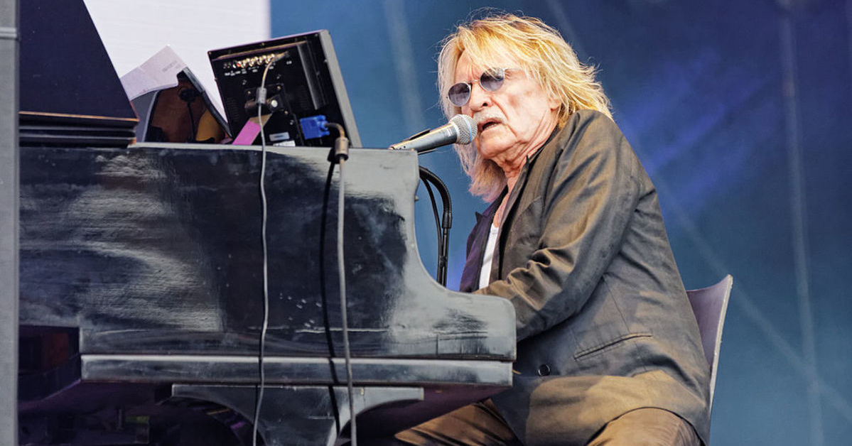 Festival_des_Vieilles_Charrues_2014-Christophe-coronavirus