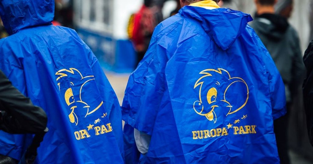 europapark-offre-poncho-soignants-alsace