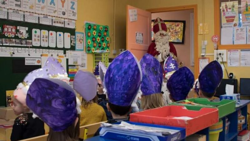 Saint-Nicolas s’adapte et fait sa tournée des écoles de Lorraine cette semaine